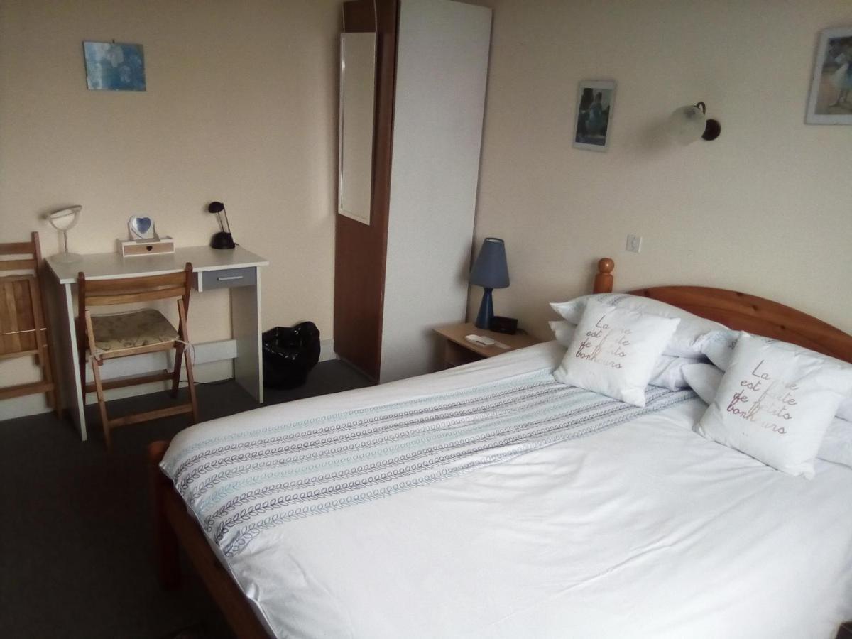Lenard Charles Bed & Breakfast Juvigny-Val-d'Andaine Dış mekan fotoğraf