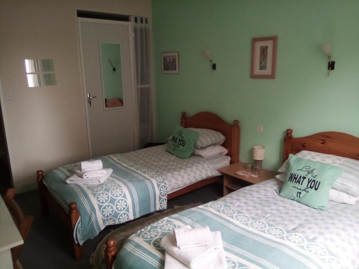 Lenard Charles Bed & Breakfast Juvigny-Val-d'Andaine Dış mekan fotoğraf